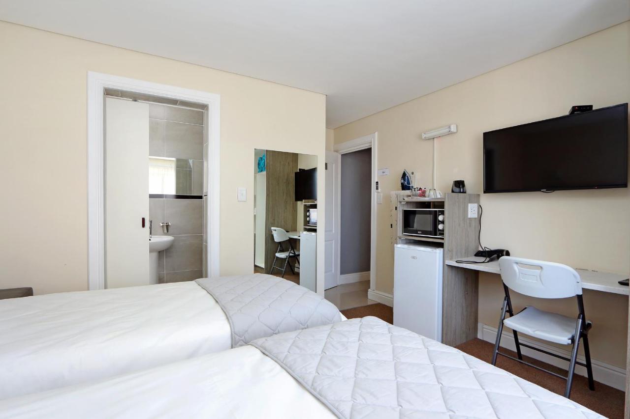 Camdene Guesthouse 케이프타운 외부 사진