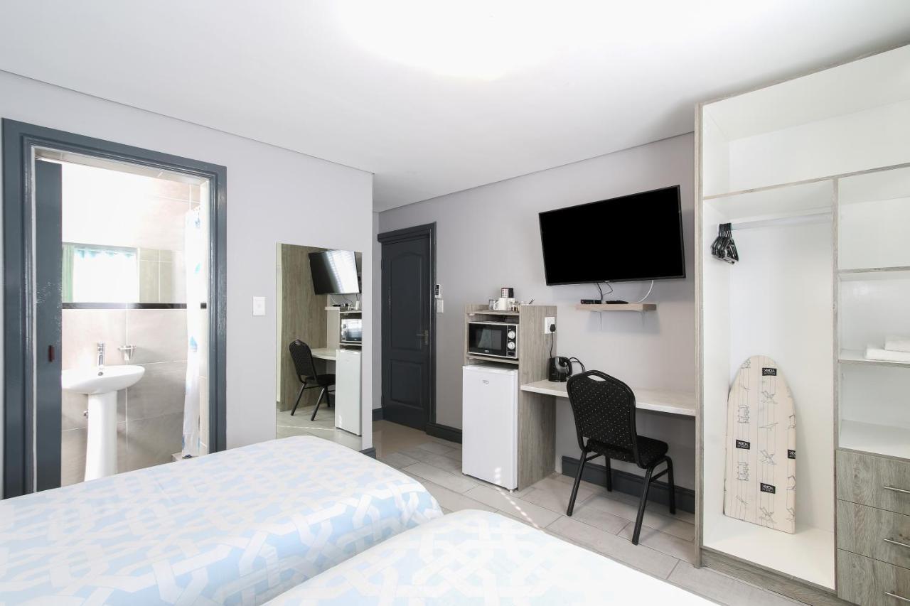 Camdene Guesthouse 케이프타운 외부 사진